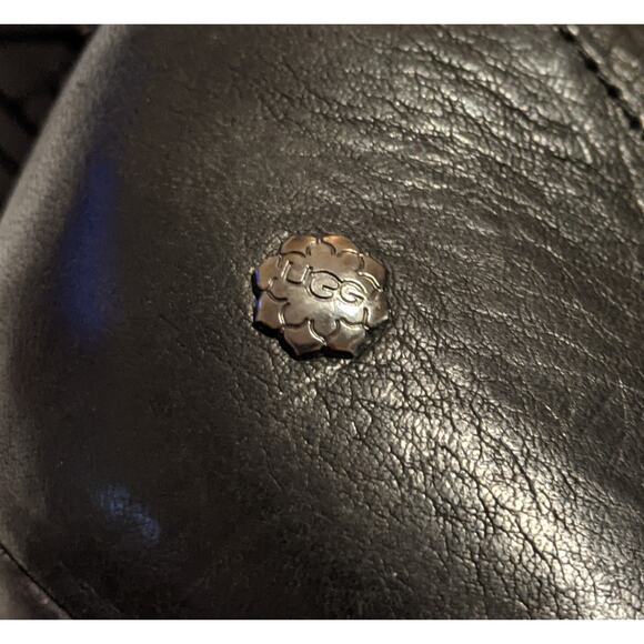 UGG Jardin Women's Black Leather Platform Heeled Boots Side Zip 1004150 Size 7.5 - Picture 7 of 9